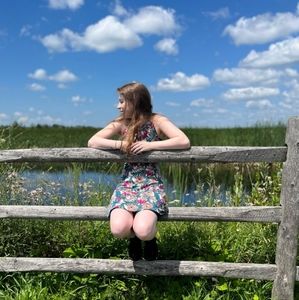 Meet your Posher, Emma